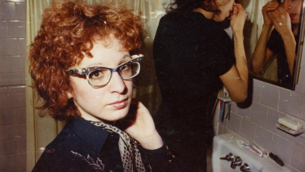 All the Beauty and the Bloodshed tells the story of internationally renowned artist and activist Nan Goldin and her personal fight to hold the Sackler family accountable for the overdose crisis