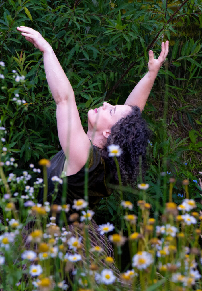 Lunas, spirits of the trees, speak in Cada Luna Azul, Once a Blue Moon. Press photo courtesy of Double Edge Theatre